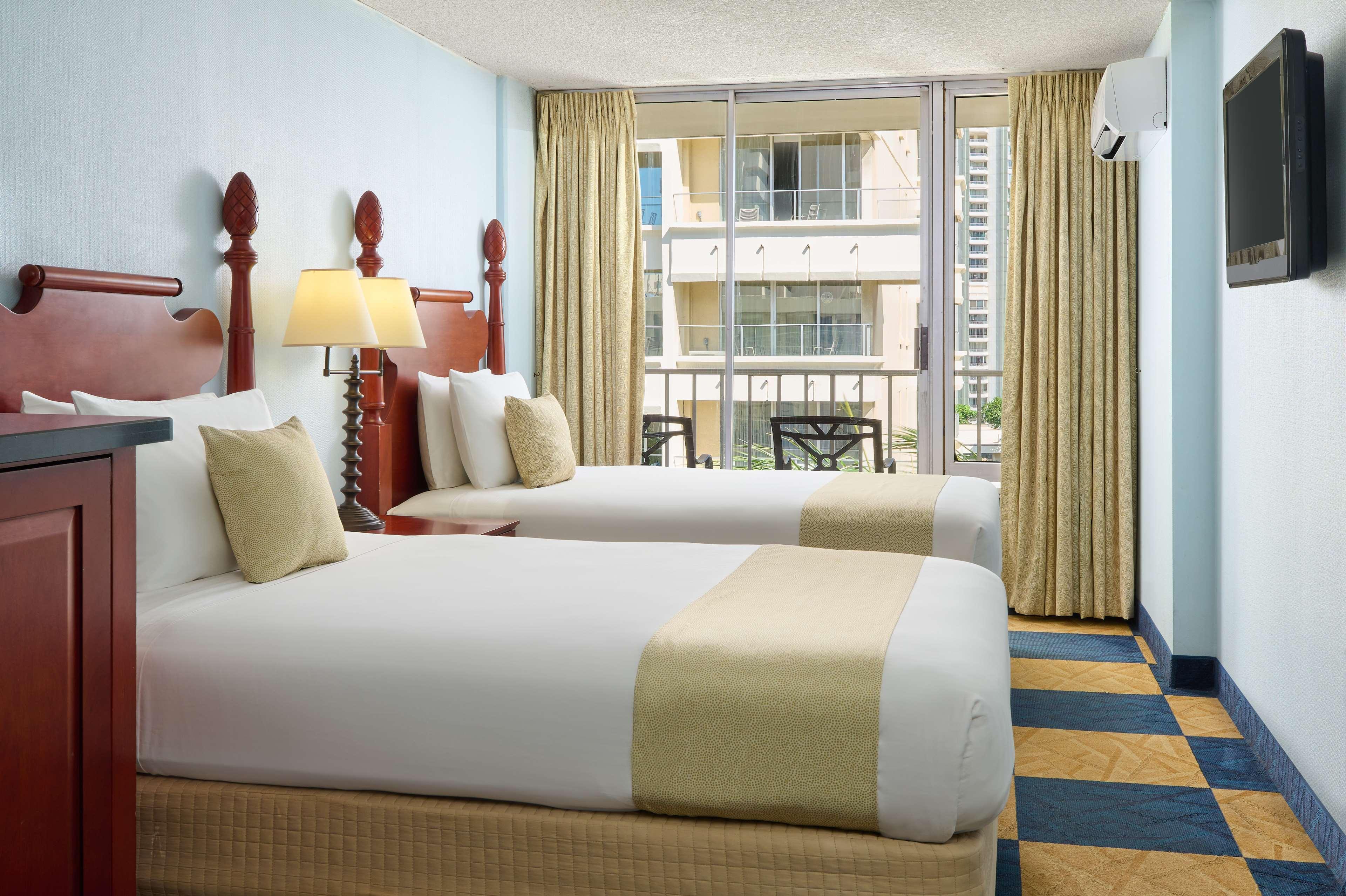 Ewa Hotel Waikiki Honolulu Bagian luar foto