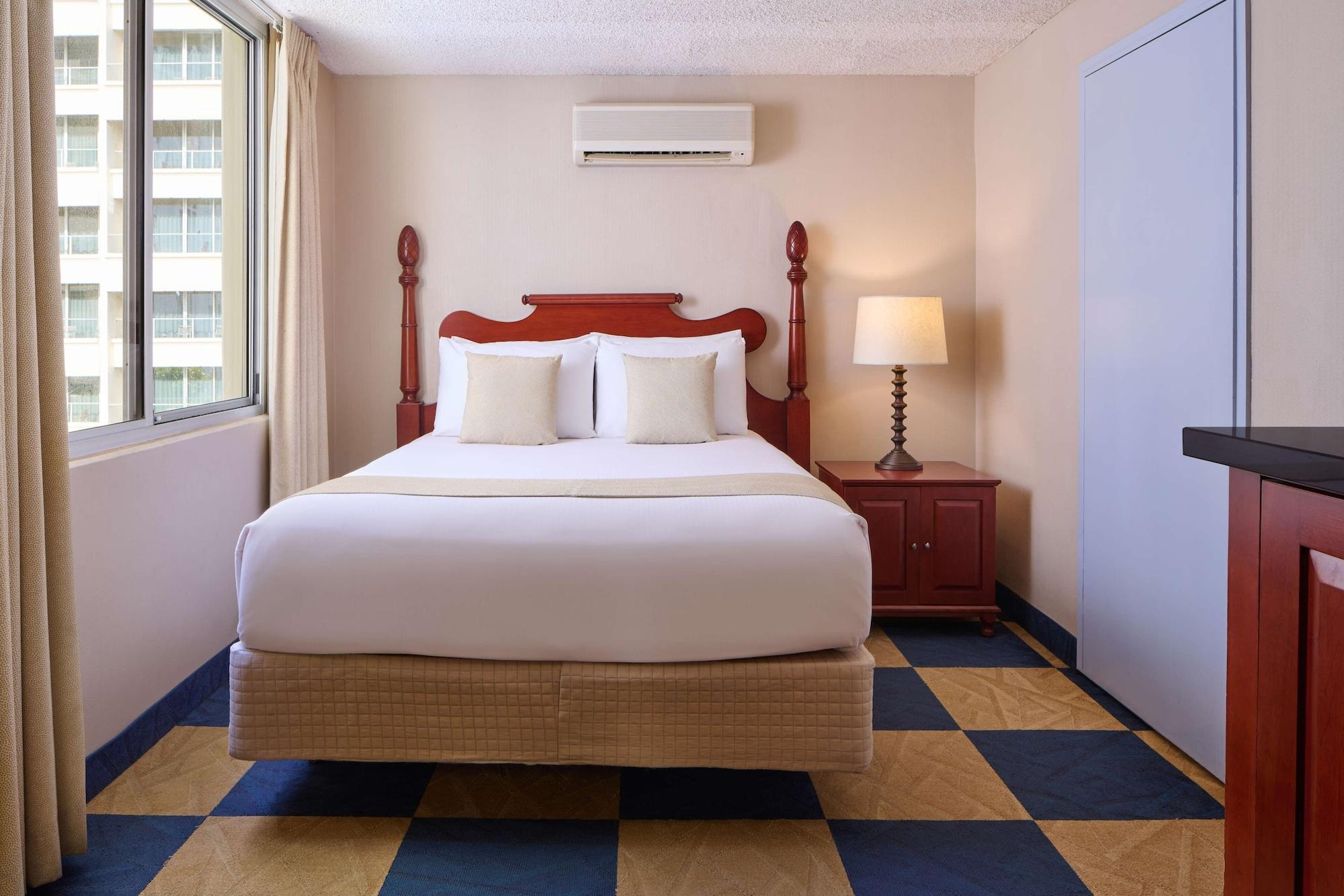 Ewa Hotel Waikiki Honolulu Bagian luar foto