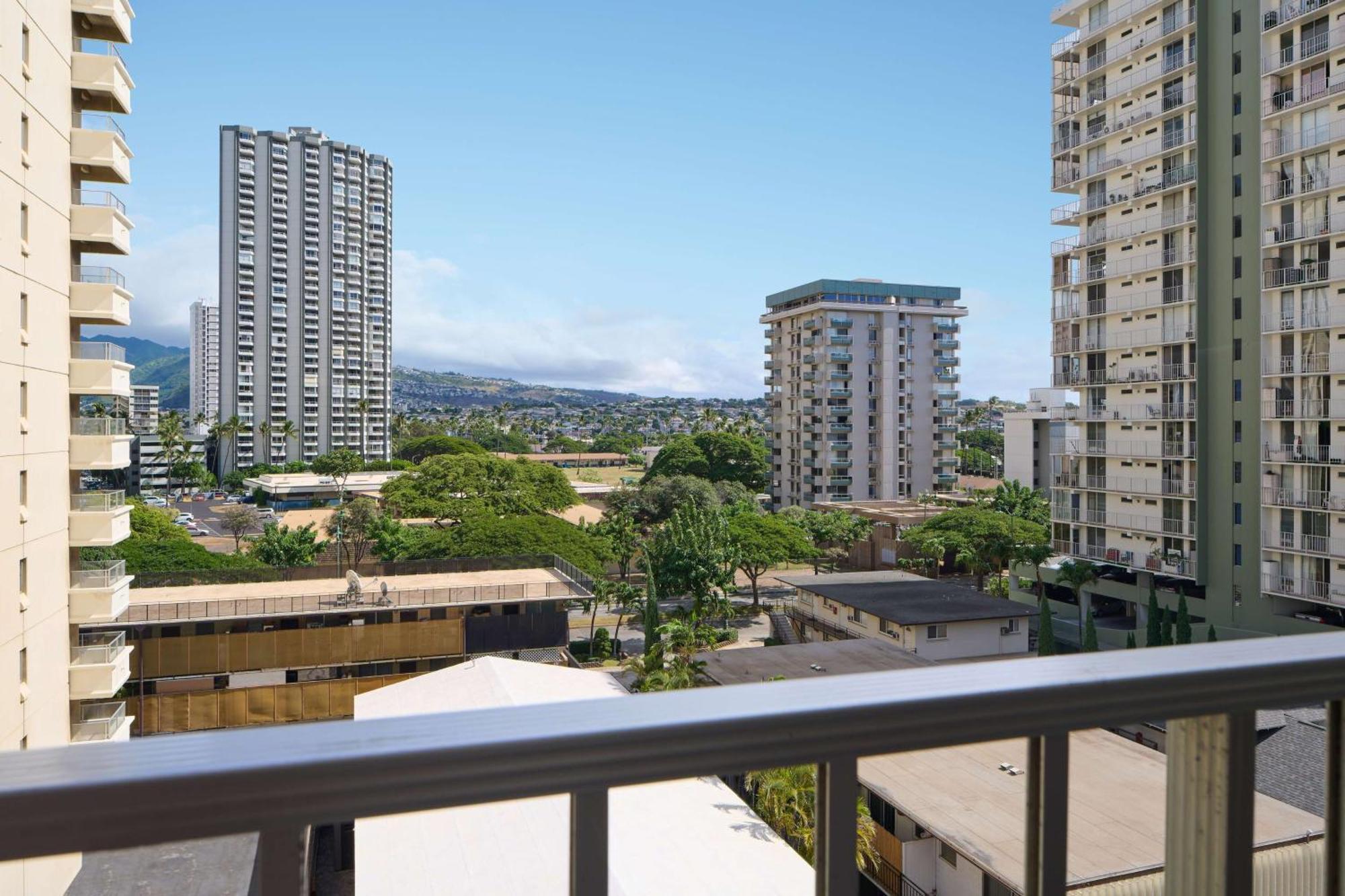 Ewa Hotel Waikiki Honolulu Bagian luar foto