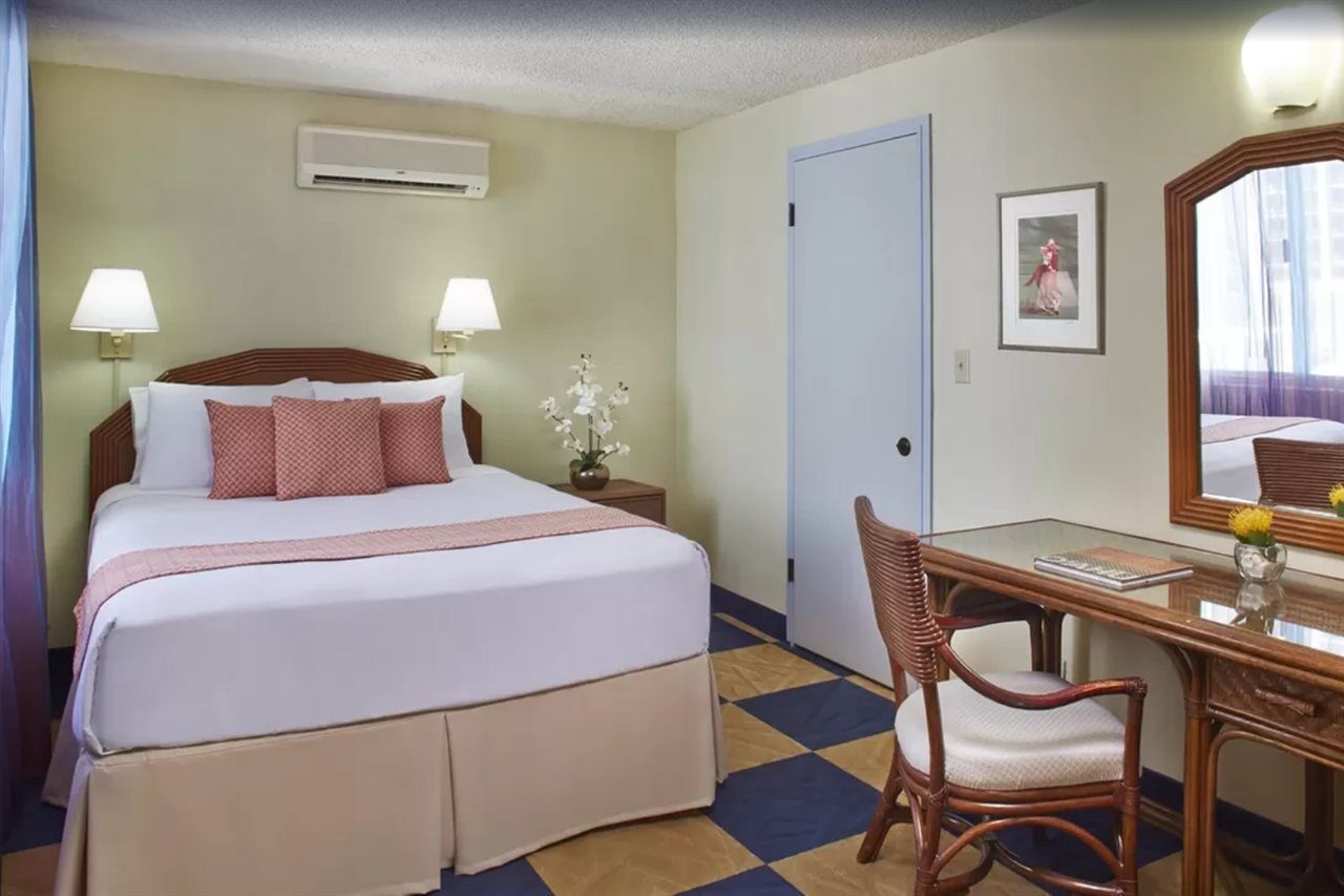 Ewa Hotel Waikiki Honolulu Bagian luar foto