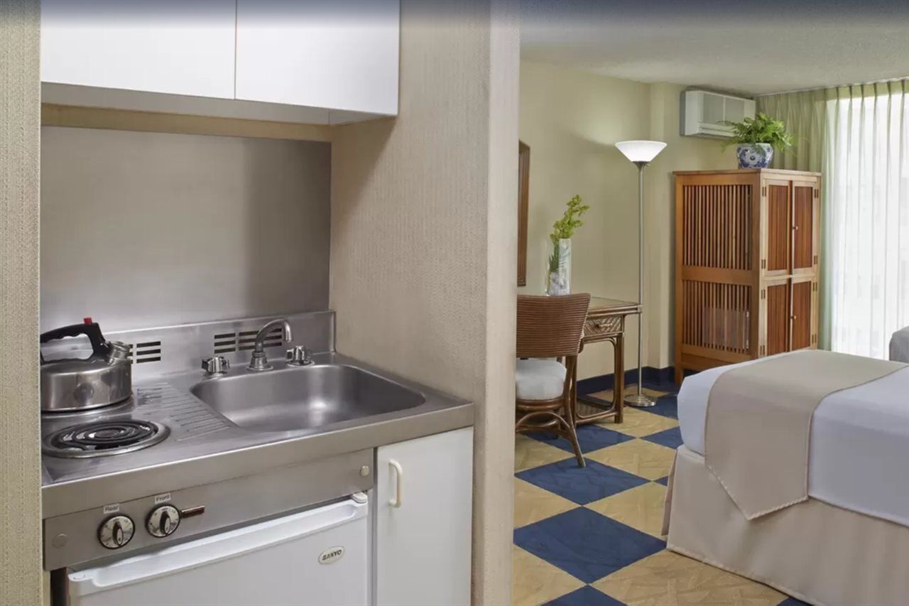 Ewa Hotel Waikiki Honolulu Bagian luar foto